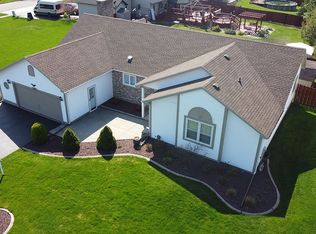 282 Cedar Creek Trl, Rochester, NY 14626