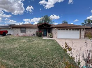 1510 W Caprock St, Hobbs, NM 88240