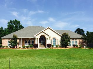 8840 Taylor Cir, Orange, TX 77630