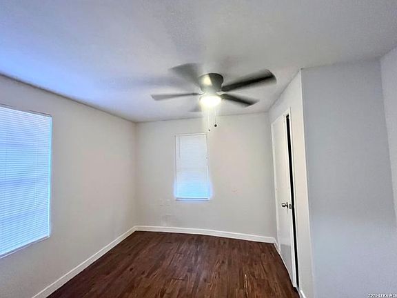 4th image of 1217 Keats