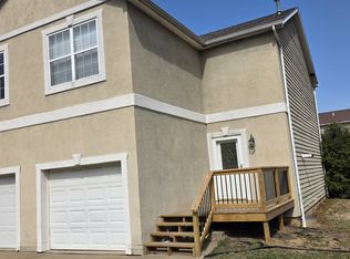 2424 Parker Ave #4, Parkersburg, WV 26101