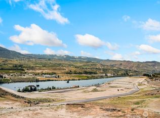 130 S Valiant Dr, East Wenatchee, WA 98802