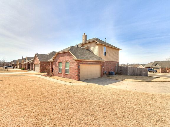 5th image of 7525 Meadow Lake Dr