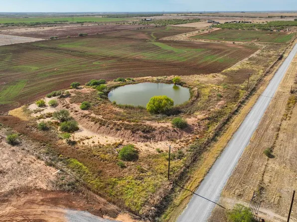 1775 Van Loh Rd, Iowa Park, TX 76367