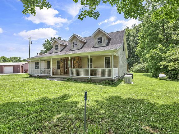 3rd image of 62766 Dunkle Creek Rd