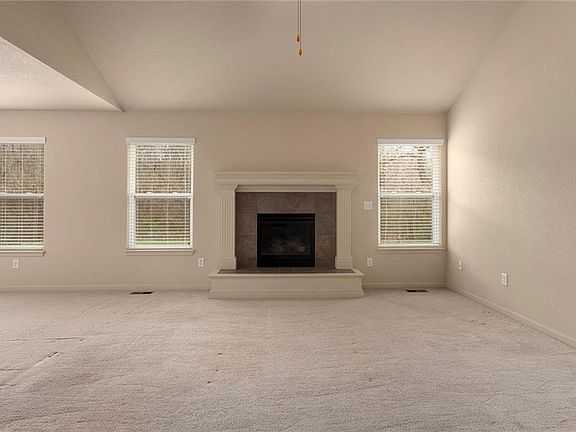 5th image of 10946 Whispering Ln