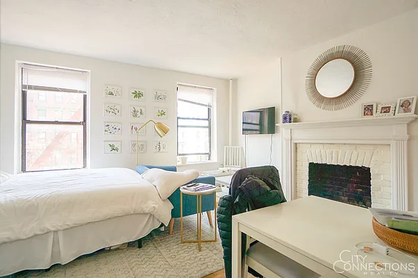 Rented by City Connections Realty | media 24