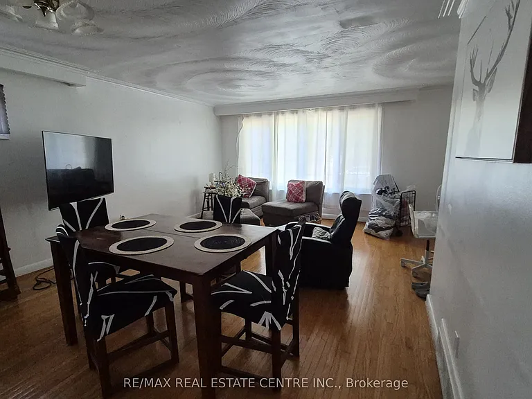 71 Gunton Dr #UPPER — Photo 11