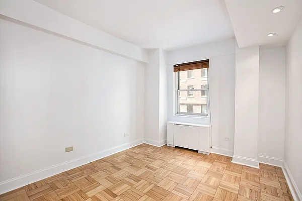 Rented by Douglas Elliman | media 6