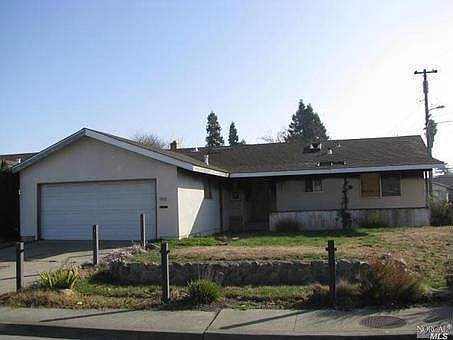2nd image of 1182 Lombardi Ave