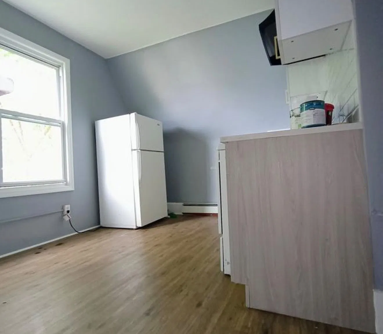 3 bed, $2,100 — Photo 4