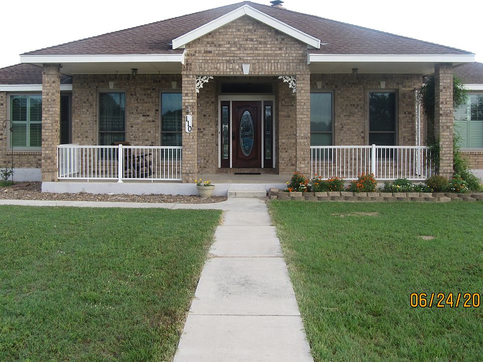 1st image of 110 Twin Oaks Dr