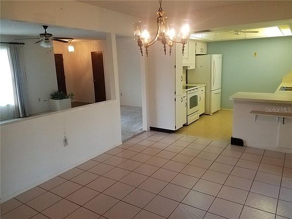 4th image of 7215 24th Ave W