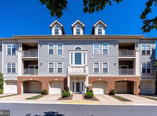 11337 Westbrook Mill Ln UNIT 103, Fairfax, VA 22030