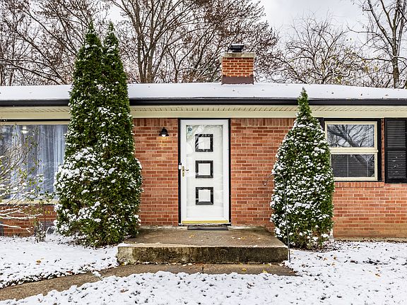 4th image of 6005 Pembroke Pl