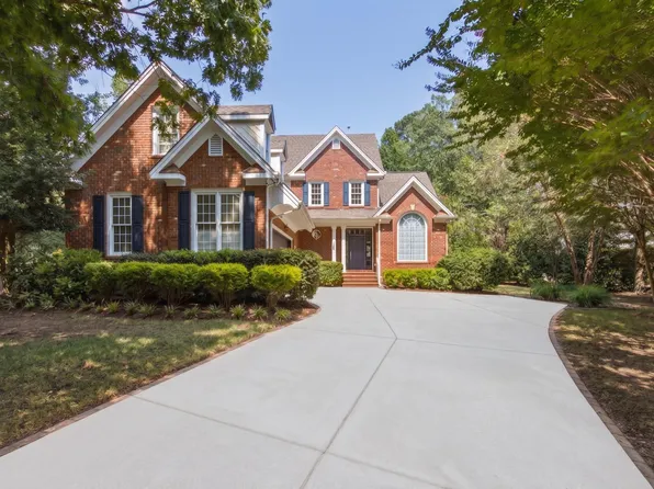 5412 Catmint Ct, Holly Springs, NC 27540