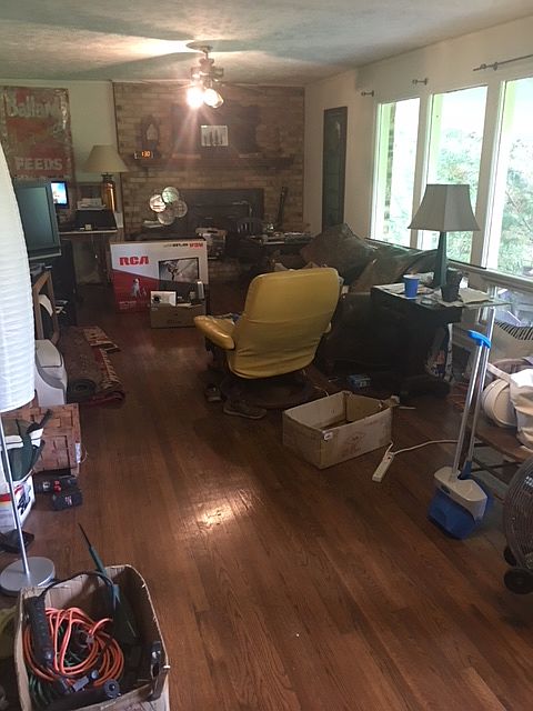 2nd image of 1621 E Northside Dr