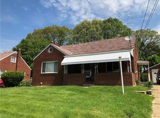 208 Beverly Dr, New Kensington, PA 15068