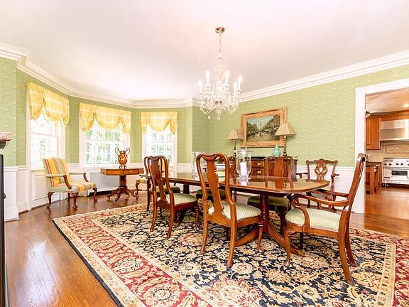 4th image of 17916 Parkland Dr