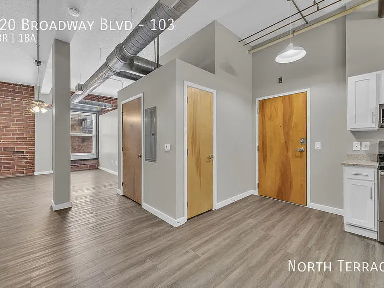 920 Broadway Blvd #103 — Photo 6