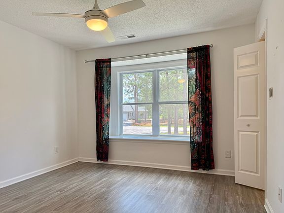 3rd image of 7162 Windward Dr #1