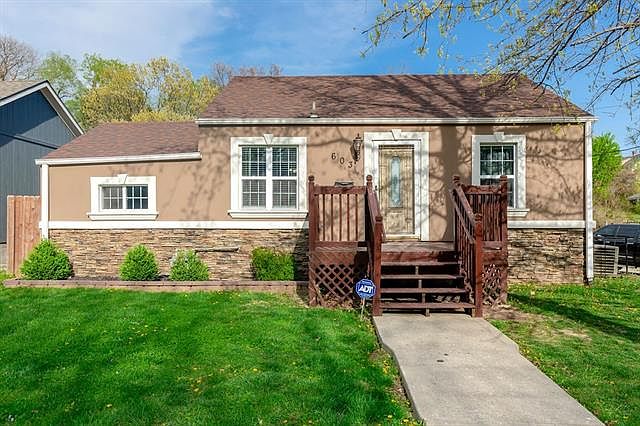 1st image of 603 N 31st St
