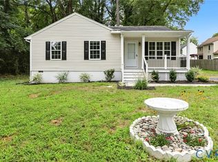 1412 Lee Ln, Hopewell, VA 23860