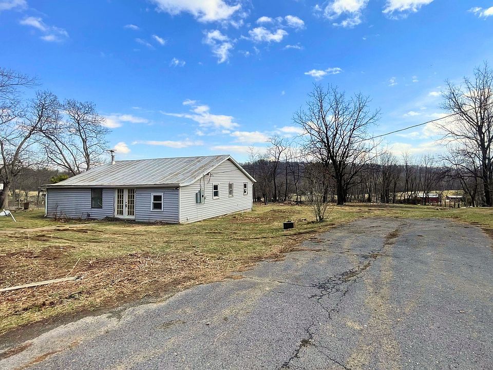 2nd image of 16112 N Mountain Rd