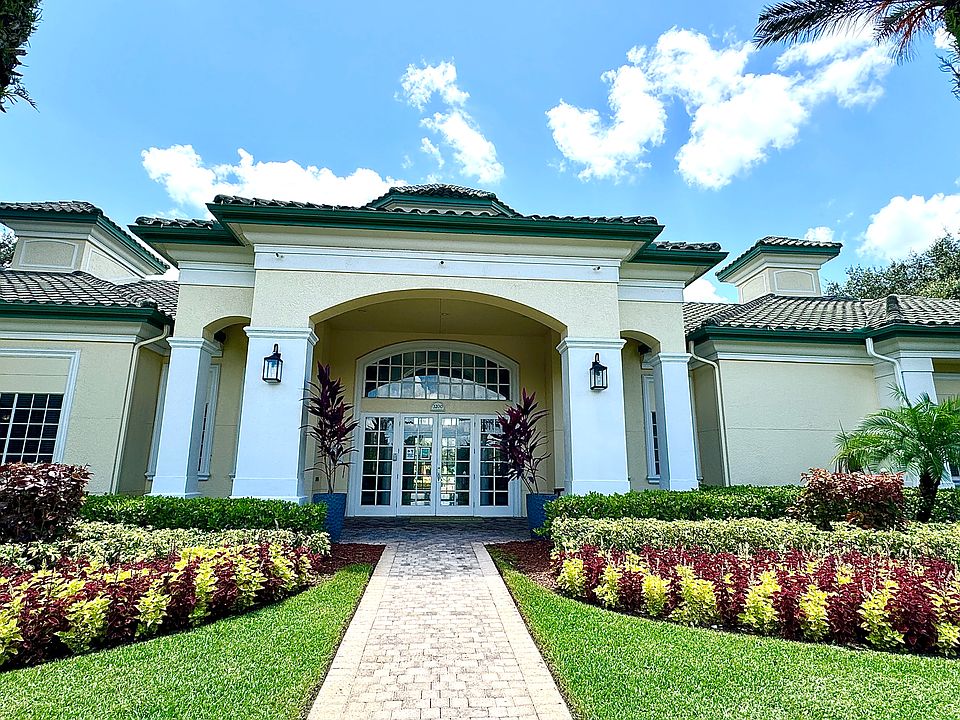 Resort club