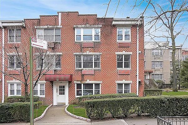 1st image of 118 Prospect Park SW APT 8