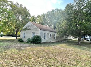 3602 Main St, Parsons, KS 67357