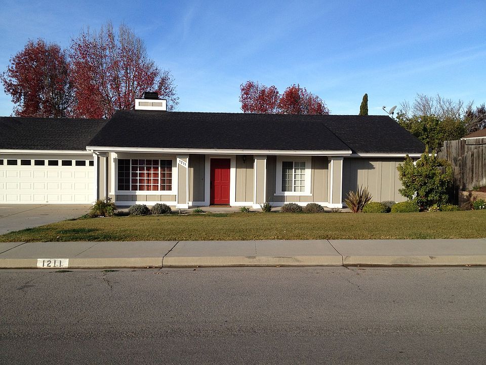 1st image of 1211 Village Ct