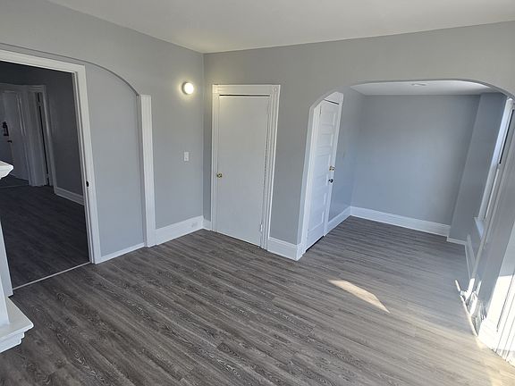 3rd image of 73 N 14th St #2G