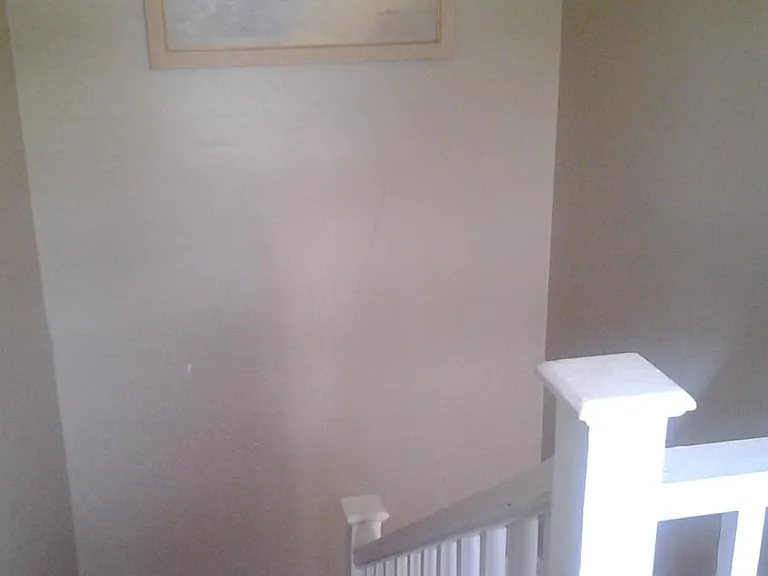 stairwell to apt