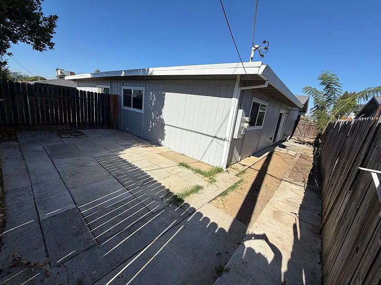 3614 S Port Dr — Photo 18