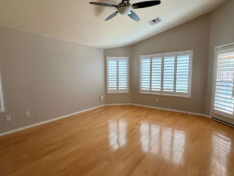 21756 N Reis Dr — Photo 8