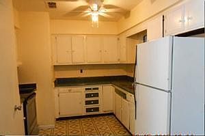 1st image of 4507 SE 1st Pl