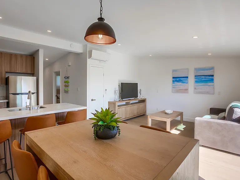 510 Nautilus St #1 — Photo 9