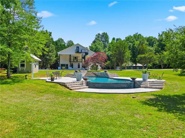 7832 A C Smith Rd, Cumming, GA 30028