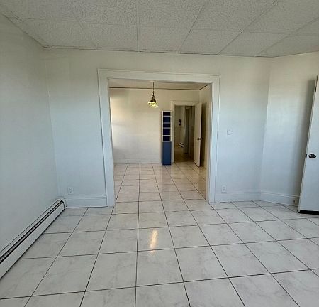 3rd image of 123 Clark Pl