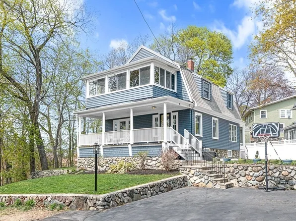 15 Ellwood Rd, Melrose, MA 02176