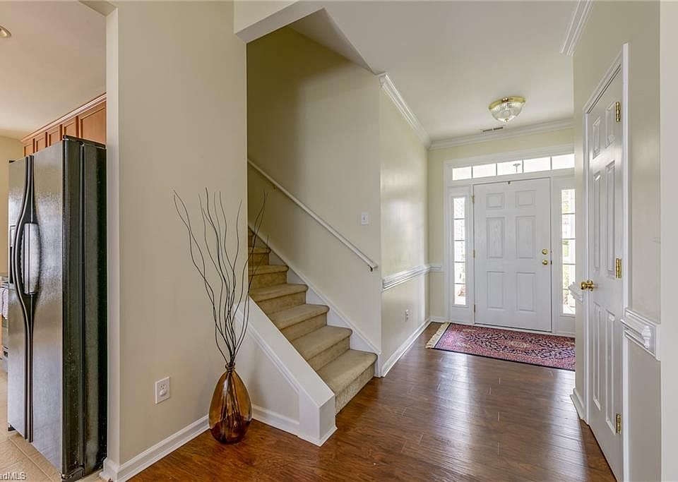 2nd image of 4222 Shadetree Dr