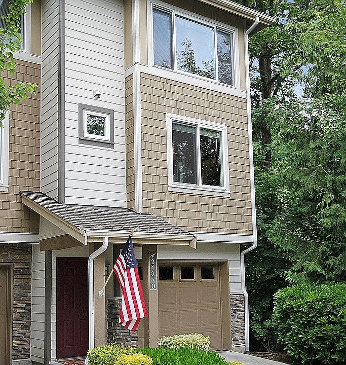 1st image of 21270 SE 42nd Pl