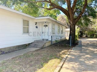 151 Merritt St, Fort Worth, TX 76114