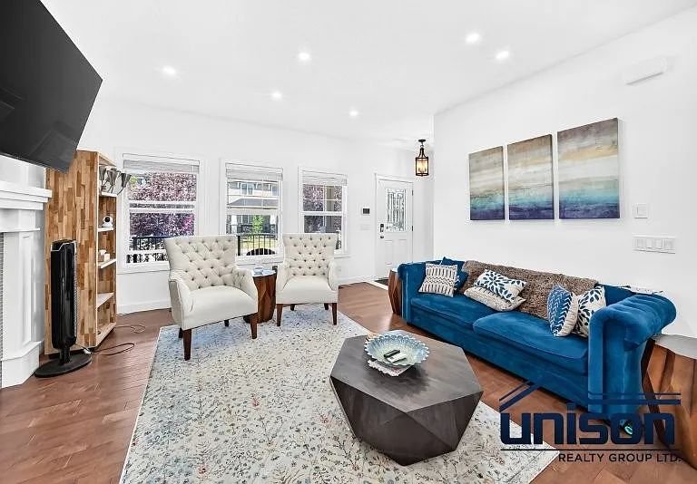 47 N Evanspark Rd NW — Photo 41