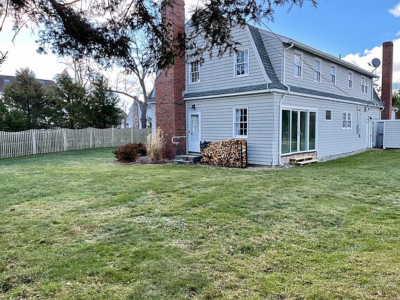 107 Middle Beach Road