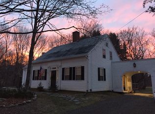 97 Mill St, Waldoboro, ME 04572