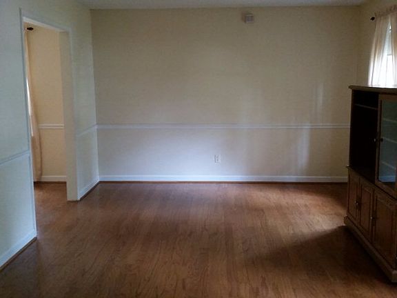 2nd image of 732 Westwood Dr