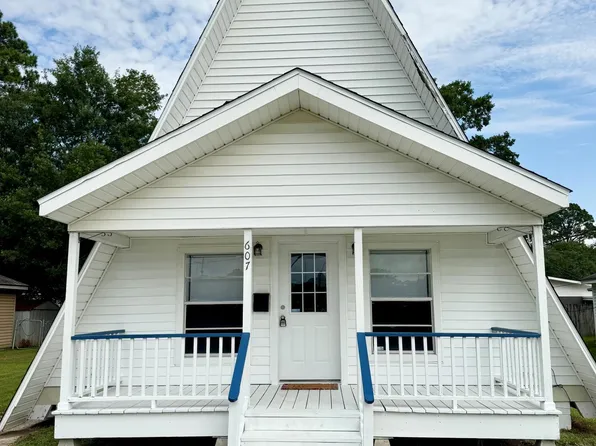 607 Ernest St, New Iberia, LA 70563