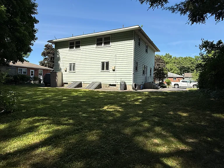 5B Van Dyke Rd — Photo 3